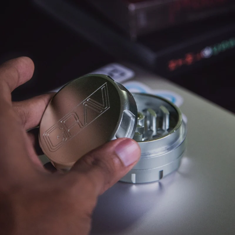 GRAV 3 Piece Grinder - Blue - Image 3
