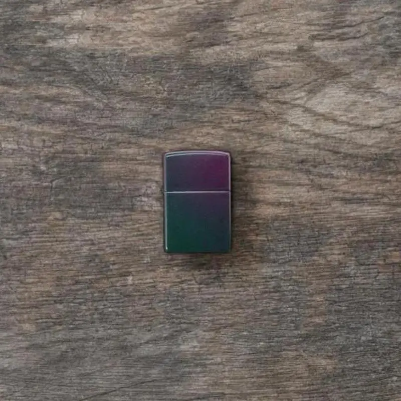 Zippo Classic Iridescent Lighter - Image 2