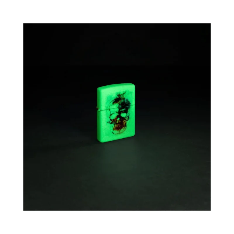 Zippo Skull Glow In The Dark Lighter - Image 2